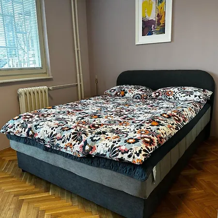 Ritual Apartment *